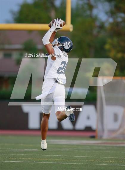 Thumbnail 1 in   Loyola @ Crespi photogallery.