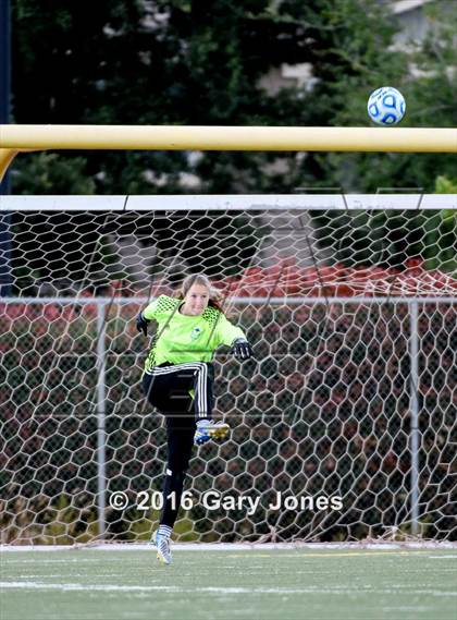 Thumbnail 3 in Rocklin vs. Davis (CIF SJS D1 Final) photogallery.