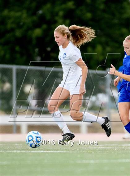 Thumbnail 3 in Rocklin vs. Davis (CIF SJS D1 Final) photogallery.