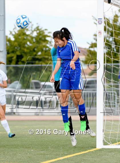 Thumbnail 3 in Rocklin vs. Davis (CIF SJS D1 Final) photogallery.