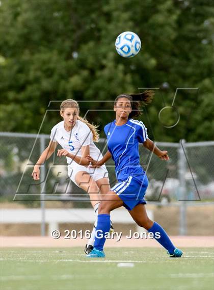 Thumbnail 3 in Rocklin vs. Davis (CIF SJS D1 Final) photogallery.