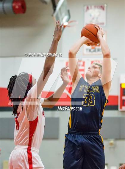 Thumbnail 3 in O'Fallon @ Alton photogallery.