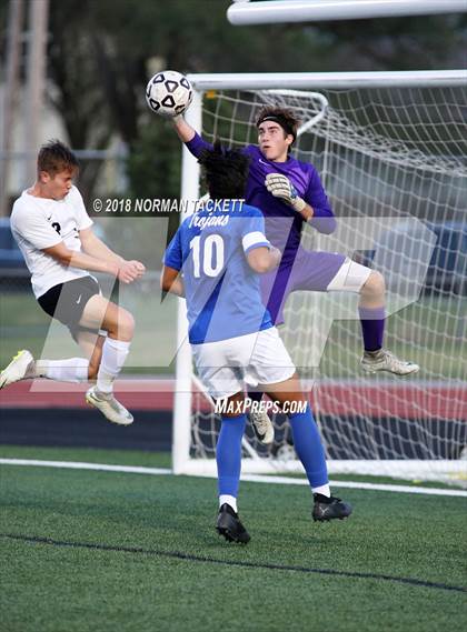 Thumbnail 3 in Eisenhower @ Andover photogallery.