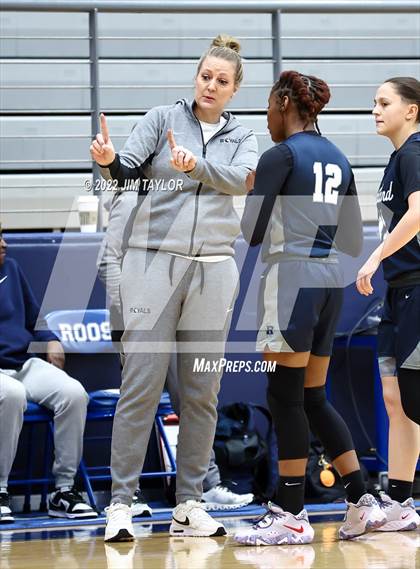 Thumbnail 2 in Richland vs Brewer (Weatherford Raising Cane's Christmas Classic) photogallery.