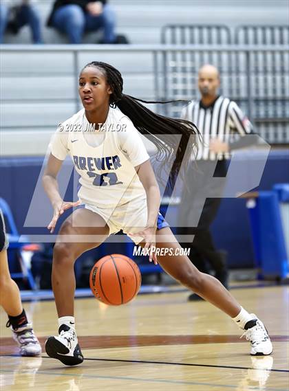 Thumbnail 3 in Richland vs Brewer (Weatherford Raising Cane's Christmas Classic) photogallery.
