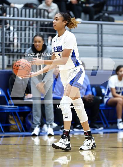 Thumbnail 2 in Richland vs Brewer (Weatherford Raising Cane's Christmas Classic) photogallery.