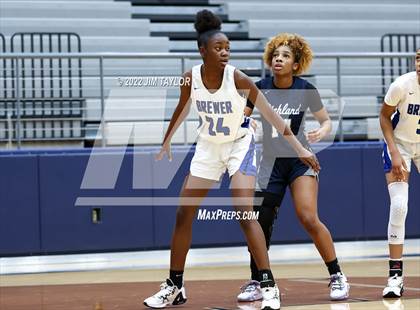 Thumbnail 1 in Richland vs Brewer (Weatherford Raising Cane's Christmas Classic) photogallery.