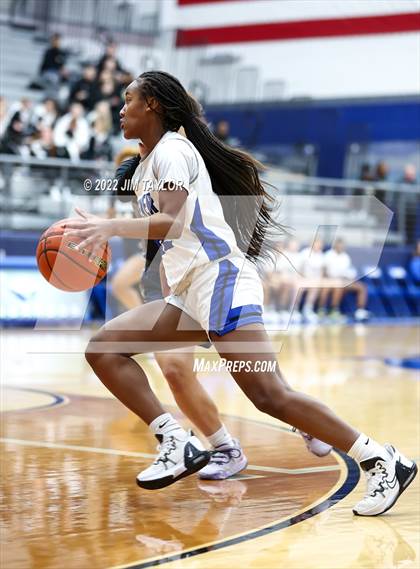 Thumbnail 1 in Richland vs Brewer (Weatherford Raising Cane's Christmas Classic) photogallery.
