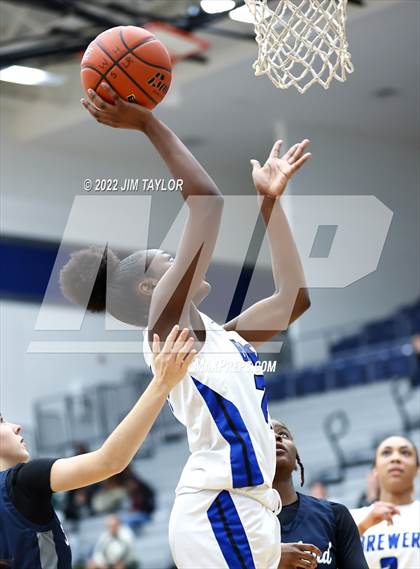 Thumbnail 1 in Richland vs Brewer (Weatherford Raising Cane's Christmas Classic) photogallery.