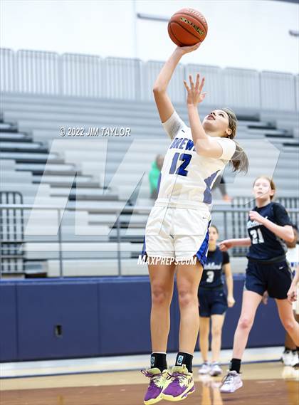Thumbnail 1 in Richland vs Brewer (Weatherford Raising Cane's Christmas Classic) photogallery.