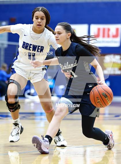 Thumbnail 2 in Richland vs Brewer (Weatherford Raising Cane's Christmas Classic) photogallery.