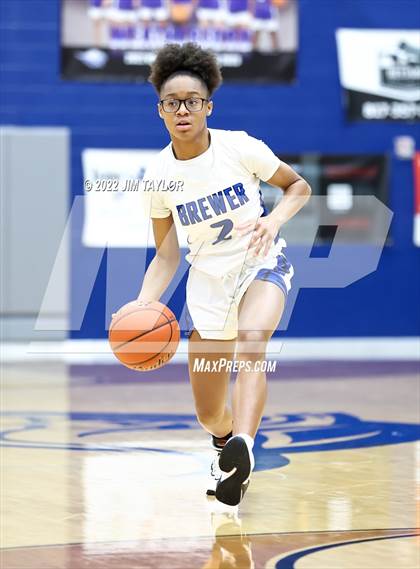 Thumbnail 1 in Richland vs Brewer (Weatherford Raising Cane's Christmas Classic) photogallery.