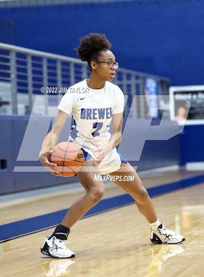 Thumbnail 3 in Richland vs Brewer (Weatherford Raising Cane's Christmas Classic) photogallery.