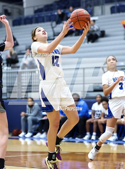 Thumbnail 1 in Richland vs Brewer (Weatherford Raising Cane's Christmas Classic) photogallery.