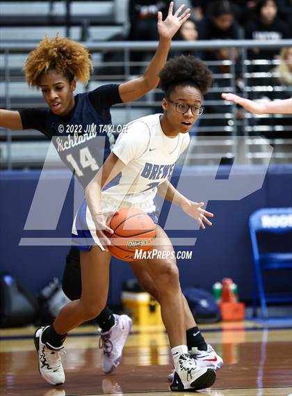 Thumbnail 1 in Richland vs Brewer (Weatherford Raising Cane's Christmas Classic) photogallery.