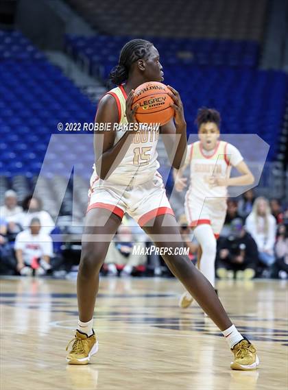 Thumbnail 1 in DeSoto vs. South Grand Prairie (UIL 6A State Final) photogallery.