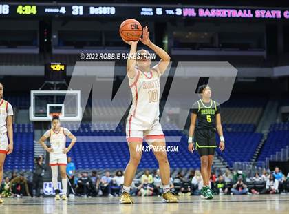 Thumbnail 3 in DeSoto vs. South Grand Prairie (UIL 6A State Final) photogallery.
