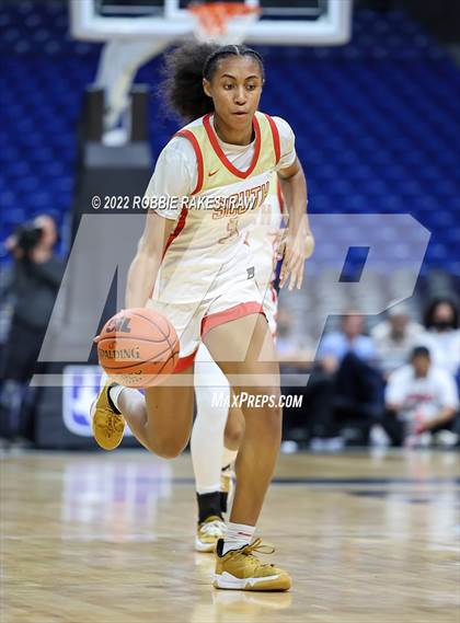 Thumbnail 3 in DeSoto vs. South Grand Prairie (UIL 6A State Final) photogallery.