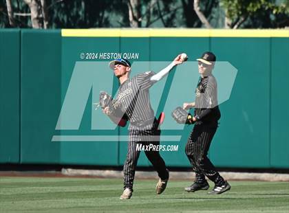 Thumbnail 2 in Arroyo Valley vs. Grand Terrace (Halo Classic) photogallery.