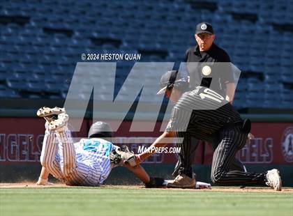 Thumbnail 3 in Arroyo Valley vs. Grand Terrace (Halo Classic) photogallery.