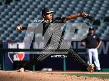 Thumbnail 2 in Arroyo Valley vs. Grand Terrace (Halo Classic) photogallery.