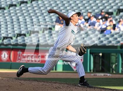 Thumbnail 3 in Arroyo Valley vs. Grand Terrace (Halo Classic) photogallery.
