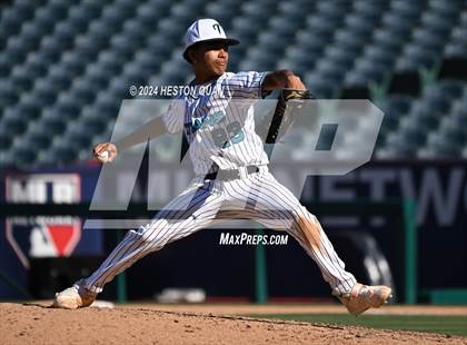 Thumbnail 1 in Arroyo Valley vs. Grand Terrace (Halo Classic) photogallery.