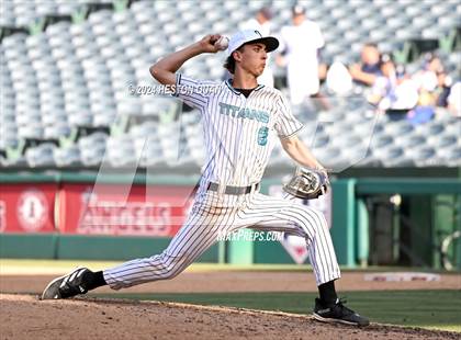 Thumbnail 2 in Arroyo Valley vs. Grand Terrace (Halo Classic) photogallery.