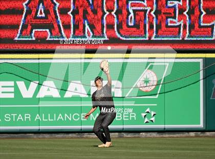 Thumbnail 3 in Arroyo Valley vs. Grand Terrace (Halo Classic) photogallery.