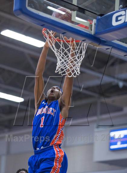 Thumbnail 3 in Roosevelt vs St. John's (DCSAA Semifinal) photogallery.