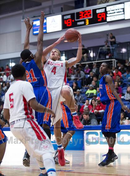 Thumbnail 2 in Roosevelt vs St. John's (DCSAA Semifinal) photogallery.