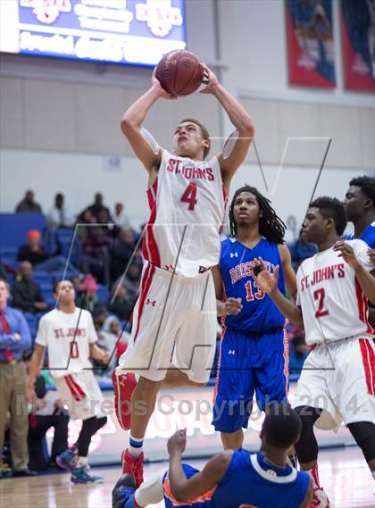 Thumbnail 3 in Roosevelt vs St. John's (DCSAA Semifinal) photogallery.