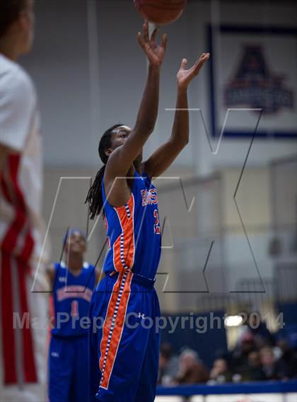 Thumbnail 1 in Roosevelt vs St. John's (DCSAA Semifinal) photogallery.