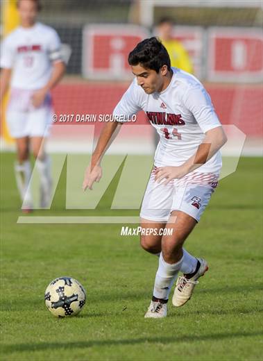 null - Photo 01