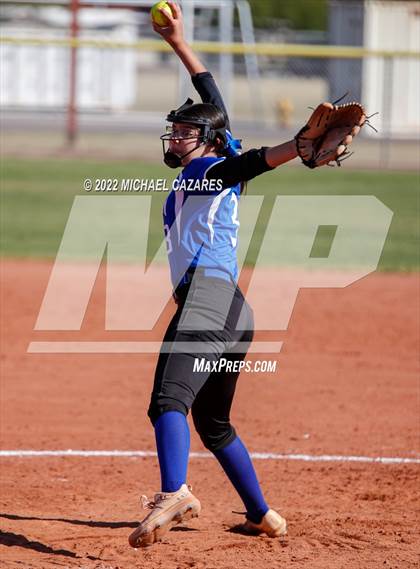 Thumbnail 3 in Arcadia vs. Dobson (Dobson/Westwood Invitational) photogallery.