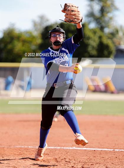 Thumbnail 1 in Arcadia vs. Dobson (Dobson/Westwood Invitational) photogallery.
