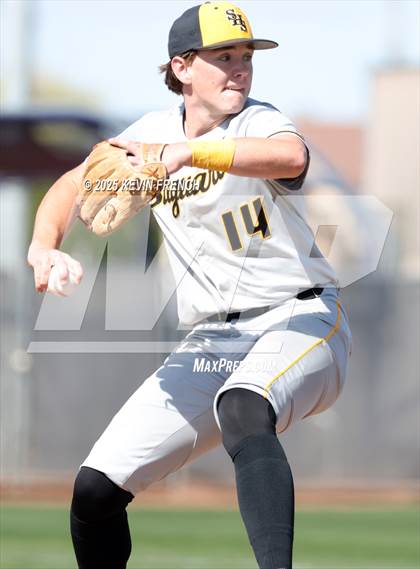 Thumbnail 2 in O'Connor vs. Saguaro photogallery.