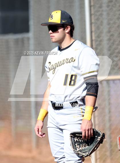 Thumbnail 2 in O'Connor vs. Saguaro photogallery.