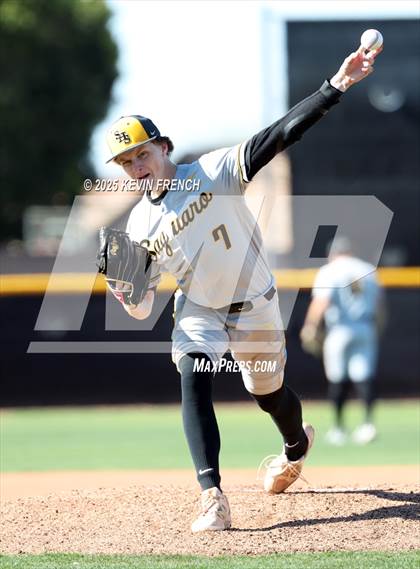 Thumbnail 2 in O'Connor vs. Saguaro photogallery.