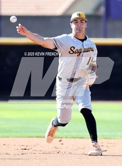 Thumbnail 2 in O'Connor vs. Saguaro photogallery.