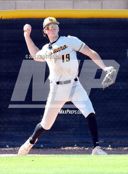 Thumbnail 3 in O'Connor vs. Saguaro photogallery.