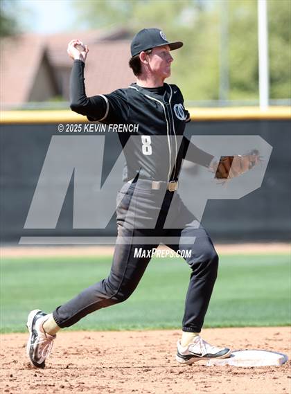 Thumbnail 2 in O'Connor vs. Saguaro photogallery.