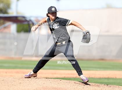 Thumbnail 3 in O'Connor vs. Saguaro photogallery.