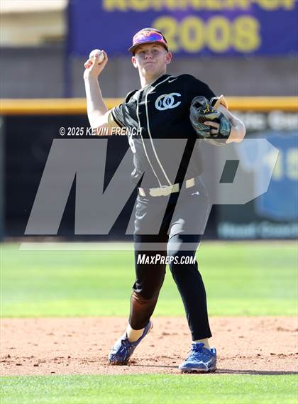 Thumbnail 3 in O'Connor vs. Saguaro photogallery.