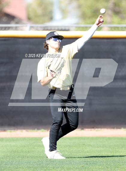 Thumbnail 2 in O'Connor vs. Saguaro photogallery.