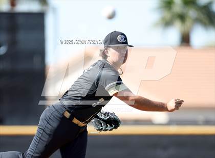 Thumbnail 2 in O'Connor vs. Saguaro photogallery.