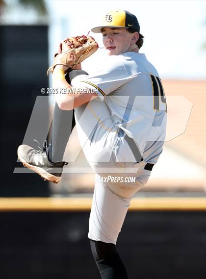 Thumbnail 3 in O'Connor vs. Saguaro photogallery.
