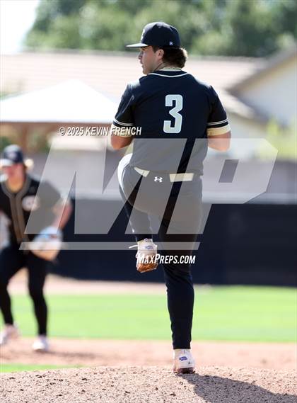 Thumbnail 3 in O'Connor vs. Saguaro photogallery.