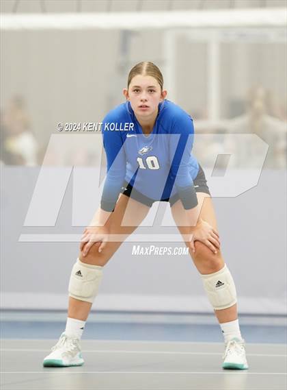 Thumbnail 3 in Dakota vs. Lakeland (Motor City Power Series) photogallery.