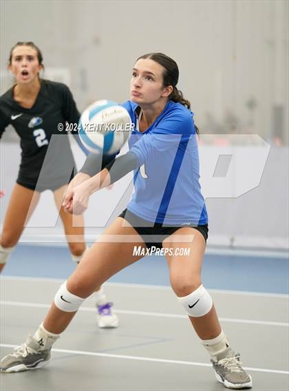 Thumbnail 2 in Dakota vs. Lakeland (Motor City Power Series) photogallery.